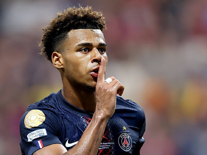 三杀狼队，暖阳击杀榜上升到第二名，WB终结狼队五连胜，拿下S组首胜！