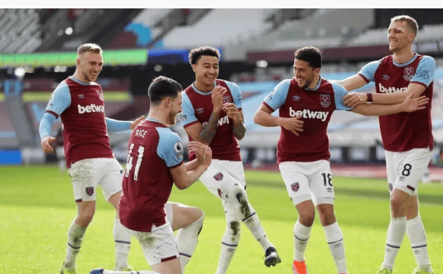 多谁谁尴尬！皇马免签姆巴佩后 国内4冠均被巴萨夺走 巴黎6冠王