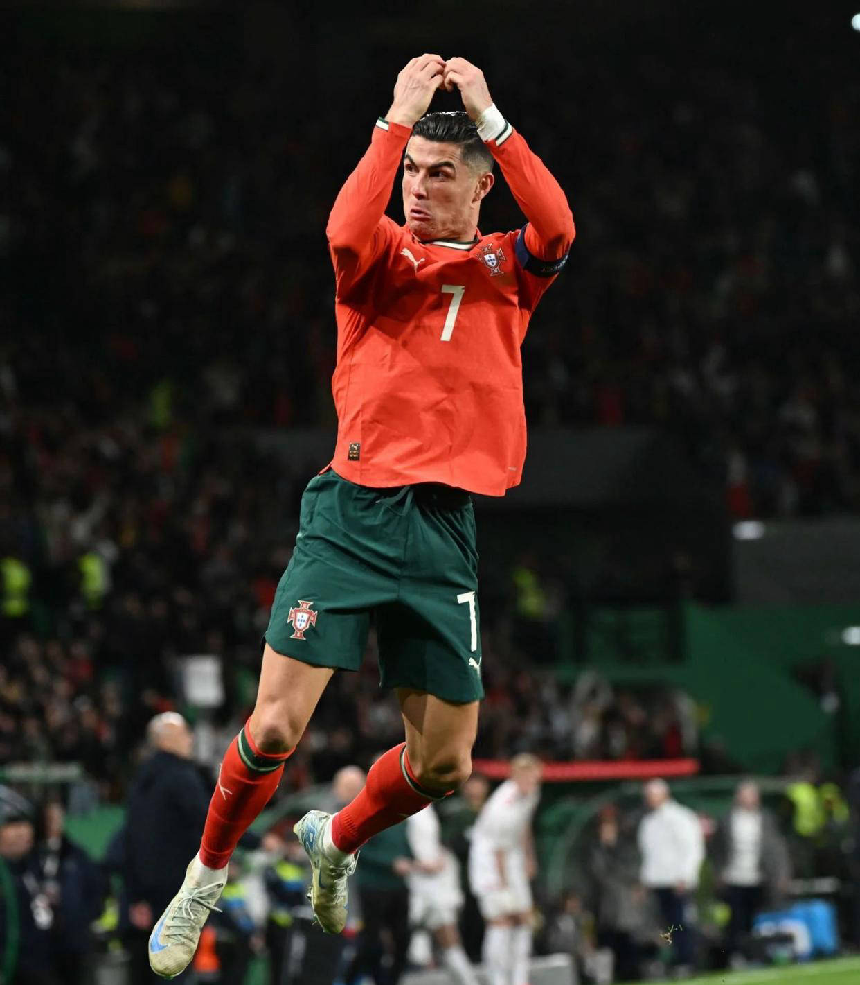 《如龙：极》PS5版升级出包 世嘉发文致歉称还在修