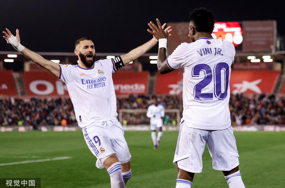 《死面罗密欧》超血腥新预告曝光 预计2026年2月上线