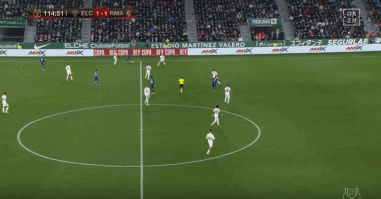 《燕云十六声》国外玩家捏出迈克尔·杰克逊和海绵宝宝