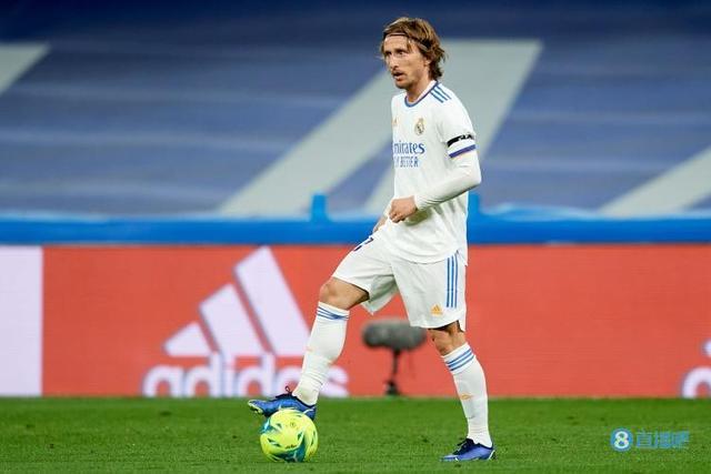 亚冠-米内罗点射难救主 申花客场1-3不敌柔佛新山