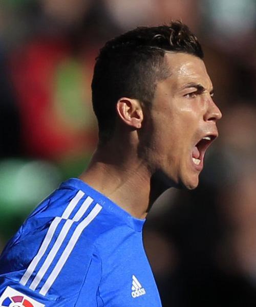 英超诺丁汉森林VS阿森纳，保级战主队争平局，枪手连续客战疲惫