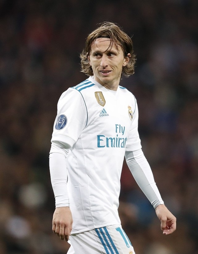 马来西亚羽毛球公开赛：中国选手在三个单项全员晋级16强